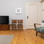 The Old Town Vintage 2-bedroom Jewel By Flat Mаnager *
