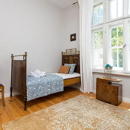 The Old Town Vintage 2-bedroom Jewel By Flat Mаnager * بلوفديف