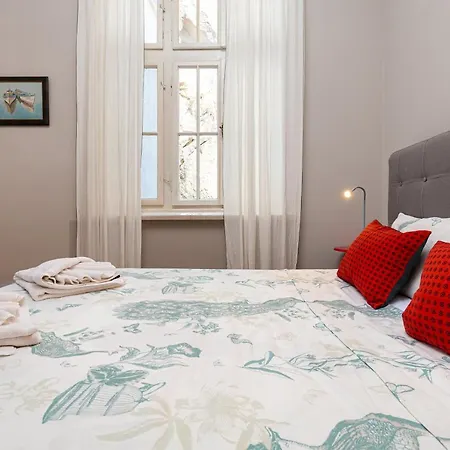 The Old Town Vintage 2-bedroom Jewel By Flat Mаnager