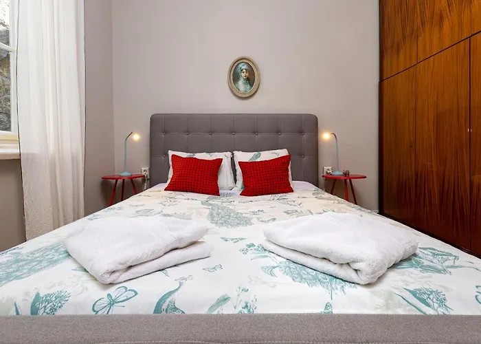 The Old Town Vintage 2-bedroom Jewel By Flat Mаnager Plovdiv