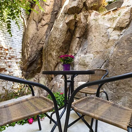 The Old Town Vintage 2-bedroom Jewel By Flat Mаnager Plovdiv