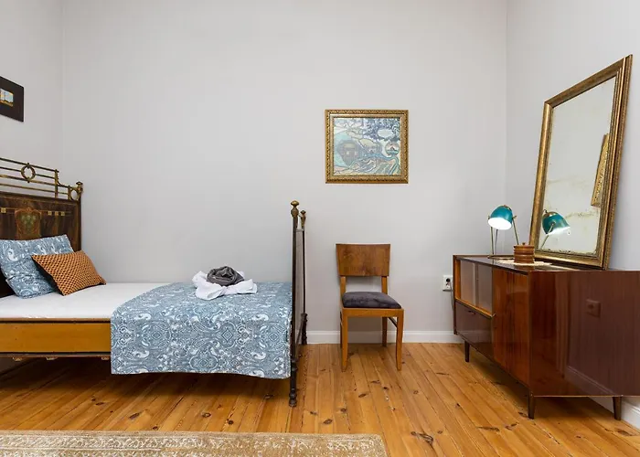 The Old Town Vintage 2-bedroom Jewel By Flat Mаnager